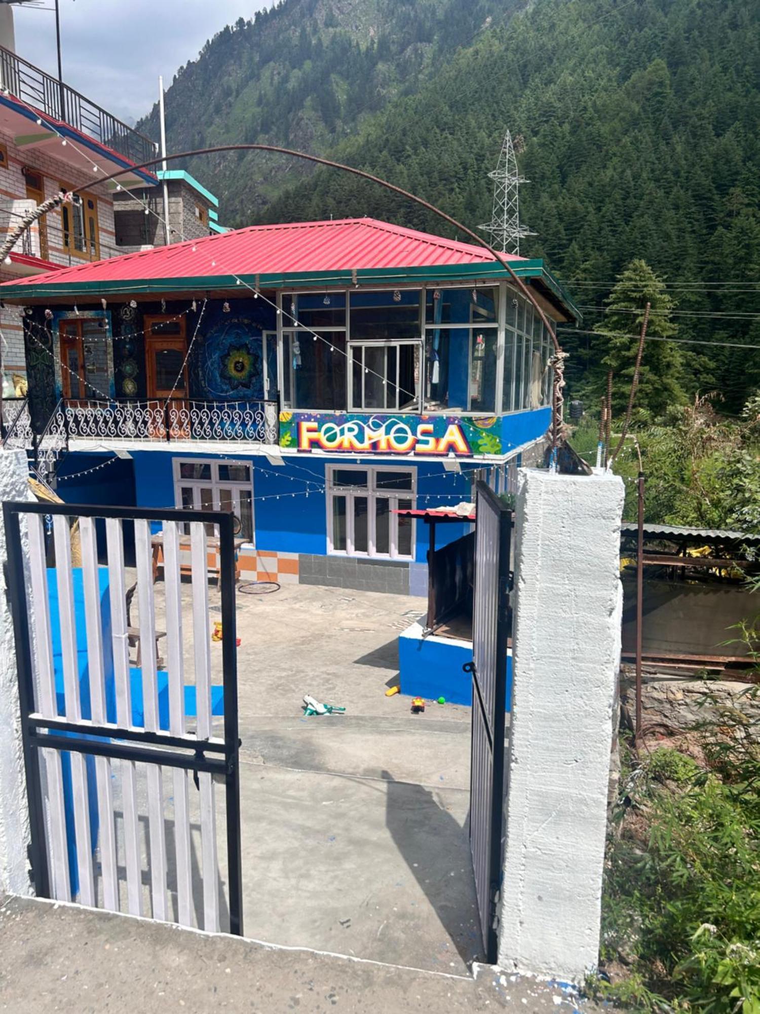 Formosa Hostel & Cafe Kasol Buitenkant foto