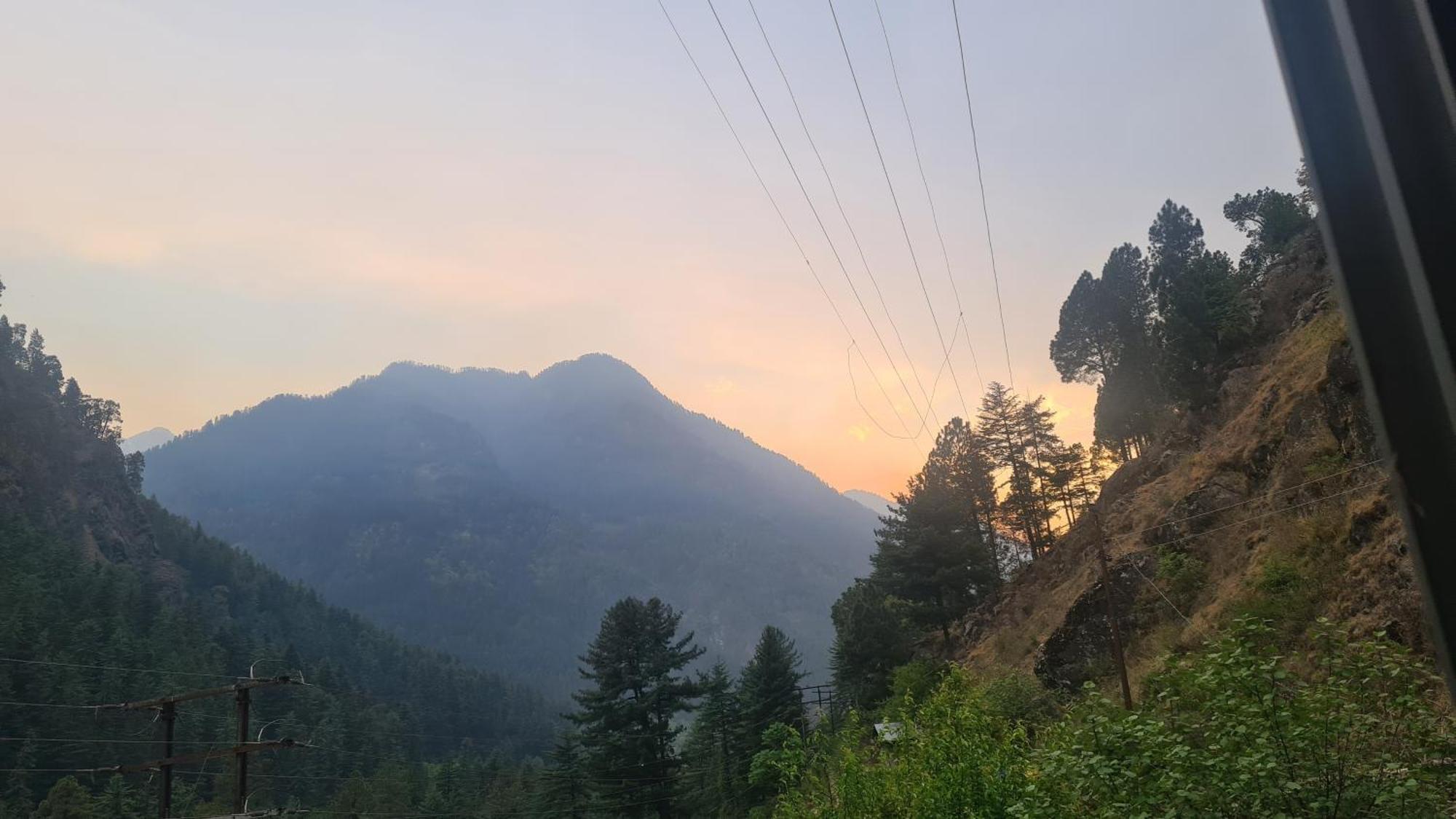 Formosa Hostel & Cafe Kasol Buitenkant foto