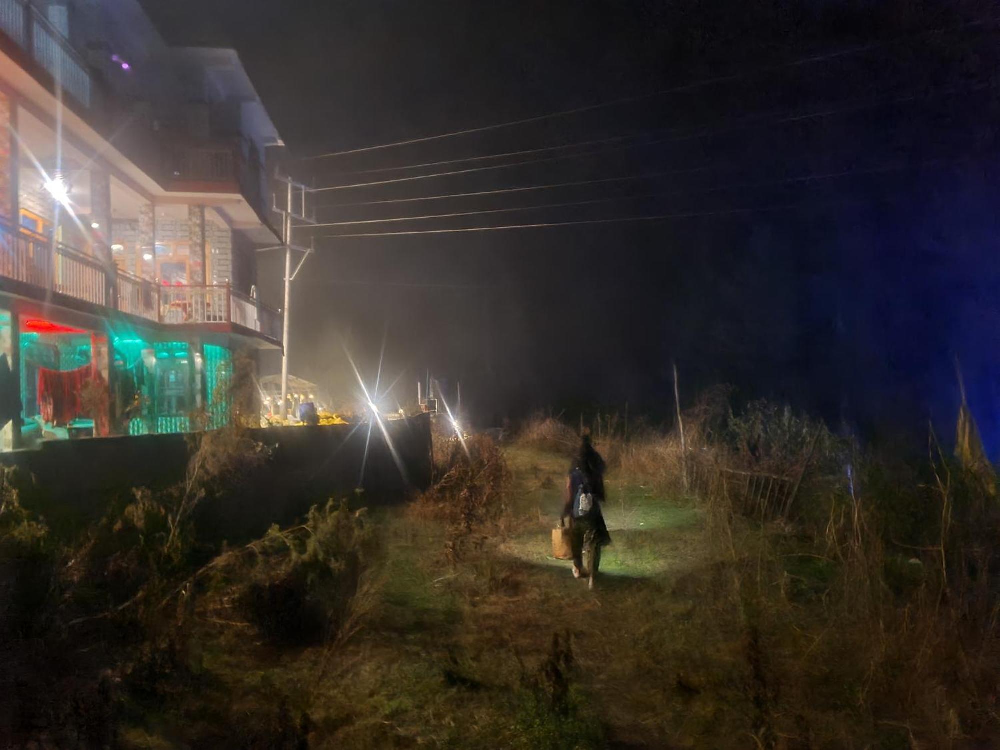 Formosa Hostel & Cafe Kasol Buitenkant foto